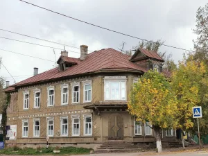 Дом Тугаринова (Бежецк)