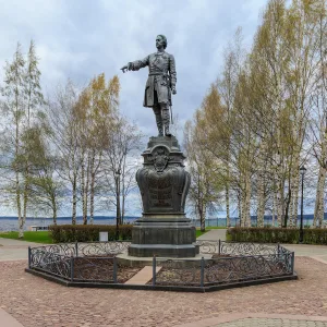Памятник Петру I (Петрозаводск)