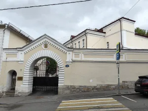 Дом причта северный (Басманный)