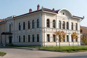 Дом купцов Крыловых (Бежецк)