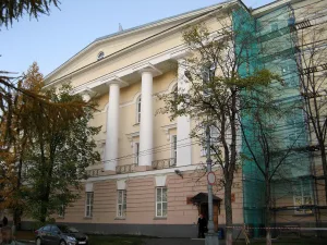 Сахарный завод В. Брандта (здание технического училища им. Петра I) (Архангельск)
