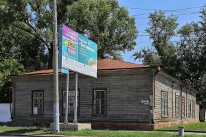 Зимние арестантские палаты (зимний больничный корпус) (Омск)