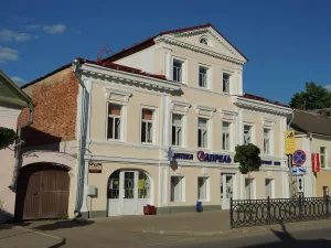 Жилой дом с булочной и парикмахерской мещанина А.С. Архарова (Боровичи)