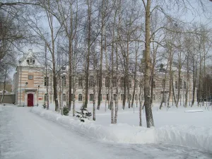 Здание женской богадельни Булычева (Архангельск)