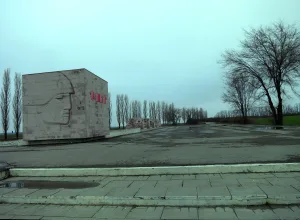 Памятник на артиллерийском кургане в честь героев битвы за Ростов-на-Дону в 1941 г.
