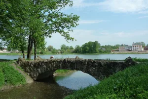 Туфовый мост (Стрельна)