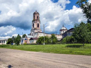 Ансамбль Троицкой церкви