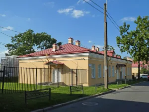 Кавалерские дома (Петергоф)