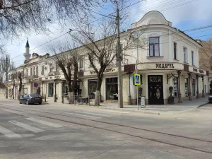 Revolution Street, 34 (Yevpatoria)