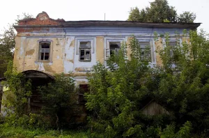 Дом жилой с магазином (Крапивна)