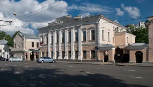 Усадьба П.С. Степанова (Дом с флигелем, служебными корпусами, воротами) (Таганский)