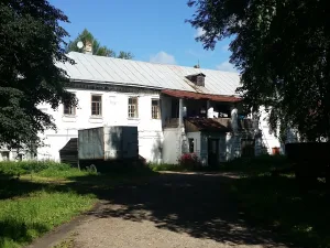 Корпус настоятельский с церковью Всех Святых (Великий Устюг)