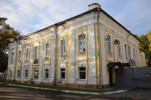 Дом свечной лавки