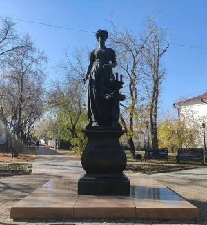 Памятник жёнам декабристов