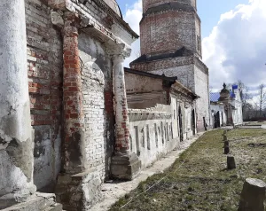 Ограда (Великое)