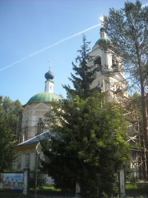 Церковь Покрова Богородицы с приделом святителя Николая Чудотворца