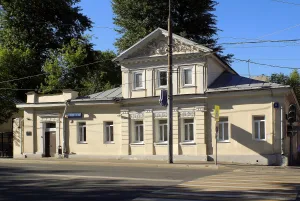 улица Радио 11 c1, Главный дом