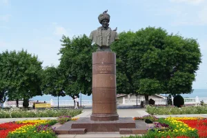 Могила поэта Сулеймана Стальского (1869-1937) (Махачкала)