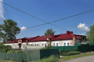 Жилой дом для железнодорожников