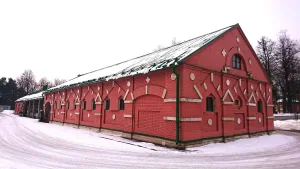 Северный флигель конного двора