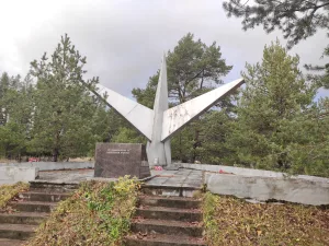 Братская могила советских воинов, павших в годы Великой Отечественной войны (Ууксу)