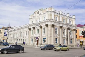 Здание Главного управления Центрального Банка РФ по Курганской области (Курган)