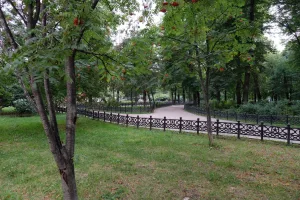 Сквер на Миусской площади (4,2 га) (Тверской)