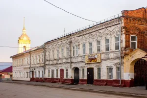 Дом с лавками купца и пароходовладельца Василия Доримедонтовича Чиркина (Ветлуга)