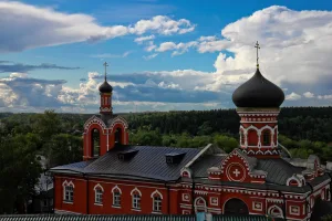 Церковь Успения Пресвятой Богородицы в Чернево (Красногорск)