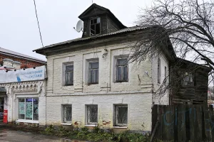 Восточный флигель (Никологоры)