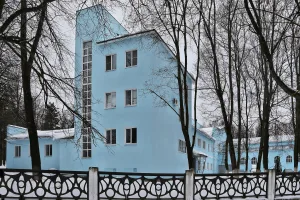 Дворец культуры имени Ленина. Здание, в котором в 1941-1945 гг. размещались военные госпитали № 1897, 2028 (Кольчугино)