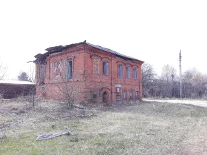 Жилой дом с торговыми помещениями (Копорулиха)