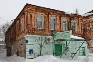 Дом с лавкой (Карабаново)