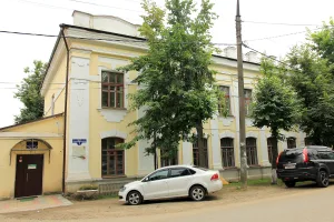 Учебное здание (Ростов)