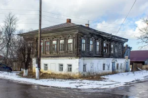 Жилой дом с торговыми помещениями (Горбатов)