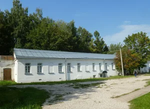 Корпус братский западный (Великий Новгород)