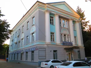 Здание стоматологической поликлиники