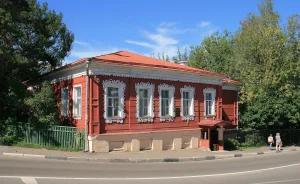 Жилой дом с хозпостройкой (Волоколамск)