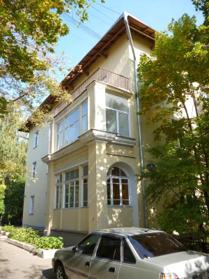 улица Максимова 8