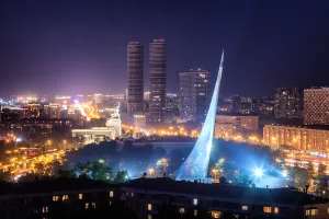монумент «Покорителям космоса»