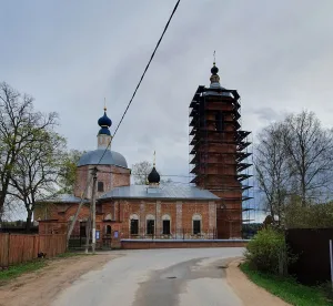 Храм Преображения Господня села Спас-Темня