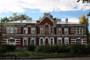 Жилой дом (Кронштадт)
