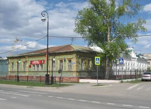 Усадьба Семёновых: дом жилой с флигелем (Тобольск)