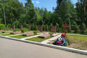 Памятник воинам-землякам, погибшим в годы Великой Отечественной войны 1941-1945 гг. (Череповец)