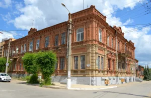 Дом Якова Шнайдера (Городская управа)