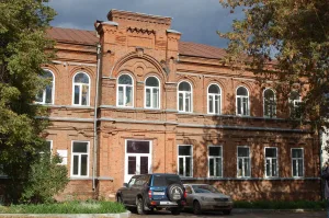 Гусмания (медресе)
