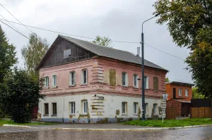 Дом жилой с лавками (Богородицк)