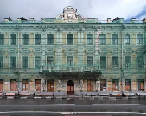 Дом с атлантами на Солянке