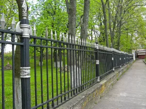 Ограда (фрагмент) (Кронштадт)