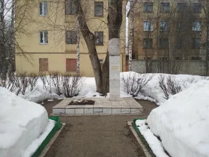 Памятник Д.Ф. Бушуеву (Ухта)